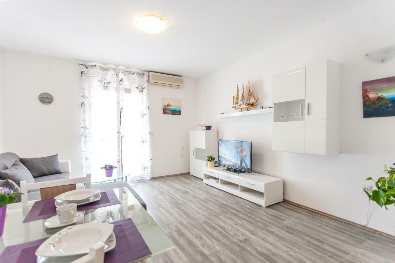 Apartman Miami 포드스트라나 객실 사진